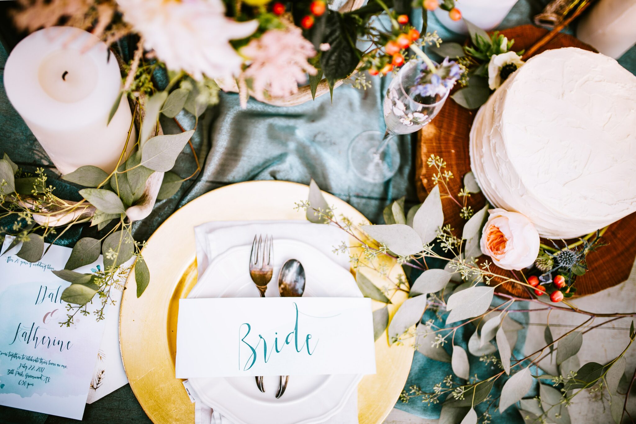 annie-gray-376049-unsplash Weddings
